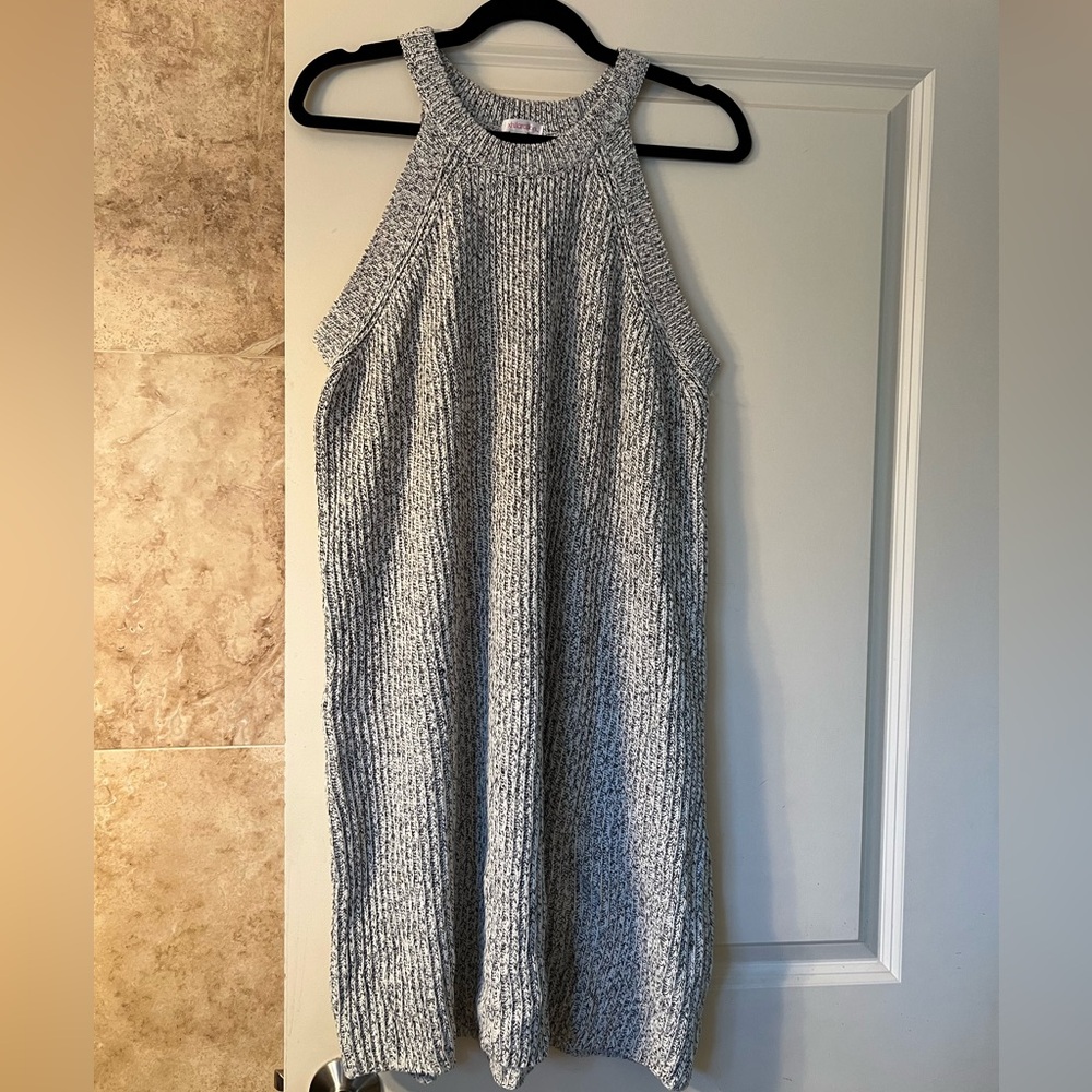 Gray Knit Sleeveless Dress